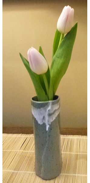 Tulip in Japanese Vase